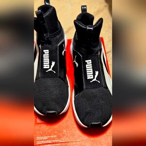PUMA Fierce Core Running Shoes Sz 8.5